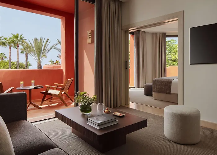 Tivoli La Caleta 5* Costa Adeje (Tenerife)