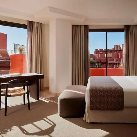 Hotel Sheraton La Caleta Resort&spa 5*