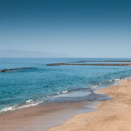 Hotel Tivoli La Caleta