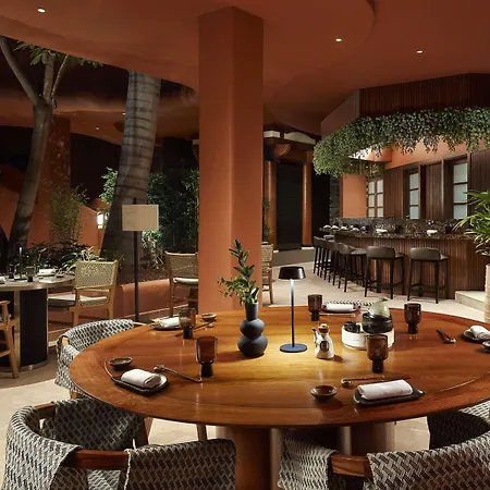 Tivoli La Caleta أذيخي