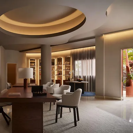 Hotel Tivoli La Caleta 5*
