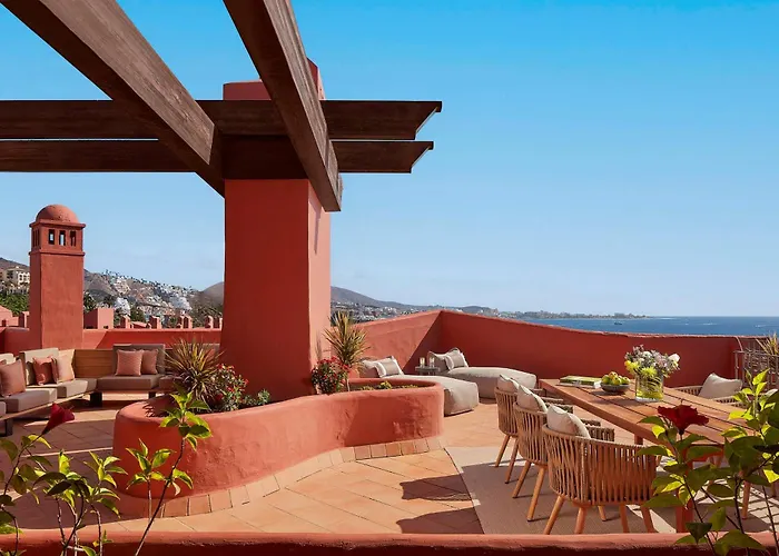 Tivoli La Caleta 5*